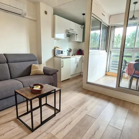 Apartment Le Liberty - A 2 Pas De La Et Du Port - Parking - Clim *